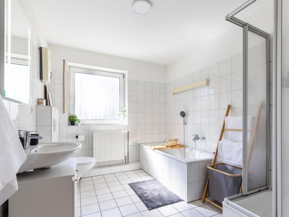 Arena In Der Naehe - Tiefgarage - Balkon - Kueche - Smart Tv Apartment Gelsenkirchen Bagian luar foto